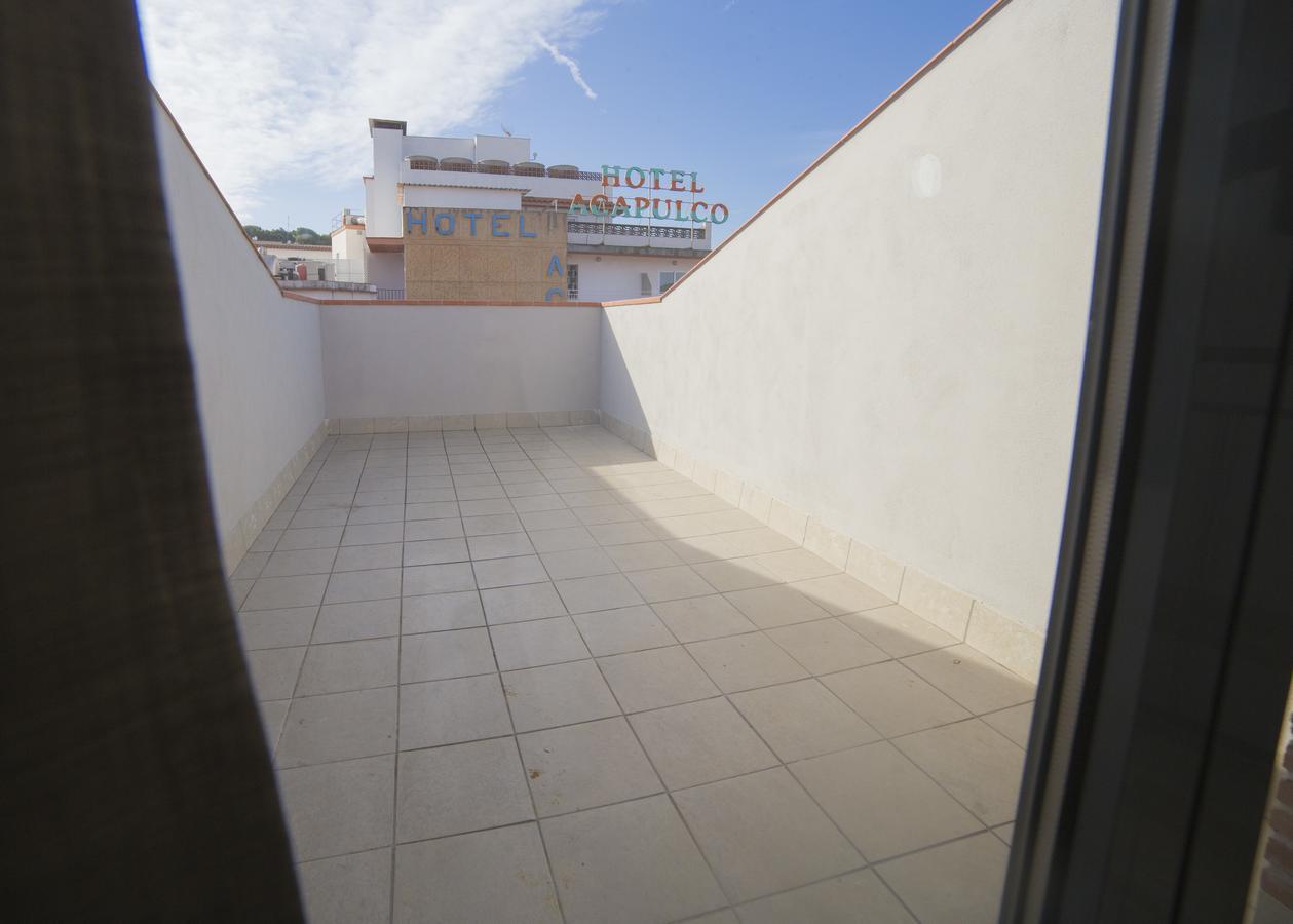 Apartaments Ponent Lloret de Mar Exterior photo